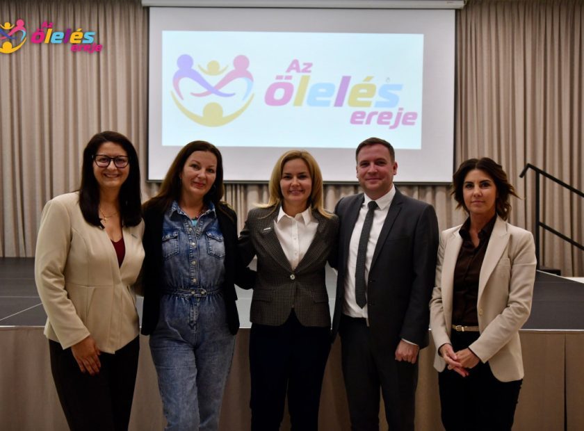 The Power of Hugging – Spiritual Support Program Launches in Debrecen Schools