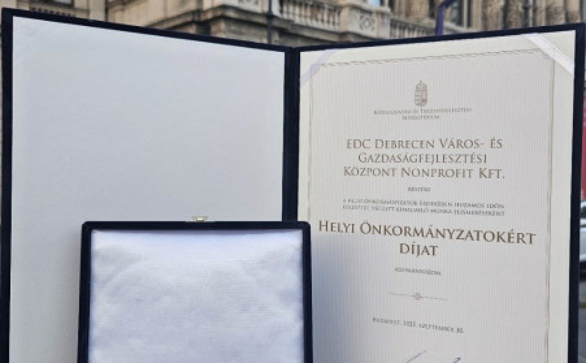 In recognition of its outstanding work, EDC Debrecen Nonprofit Ltd. received the Local Government Award