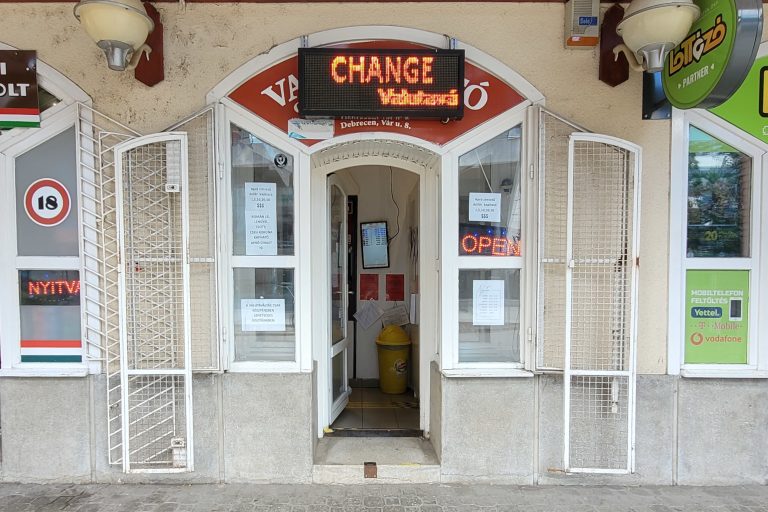 fonicia change 768x512