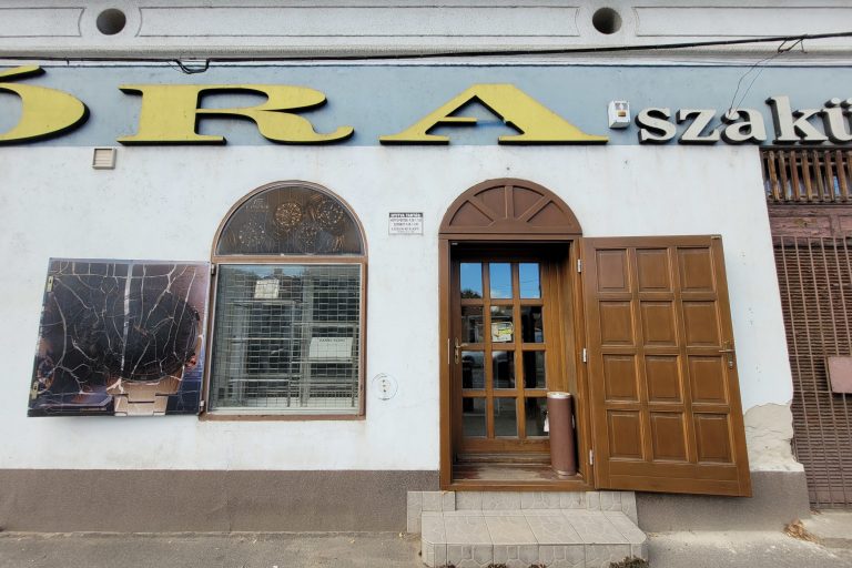 lezer ora 768x512