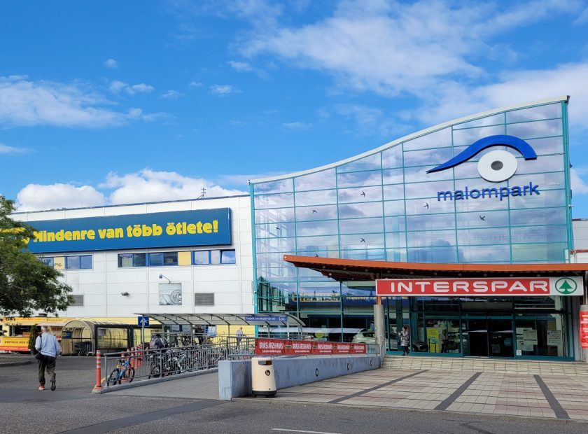A Bus Stop in Near the Malompark Will Be Closed for Two Months