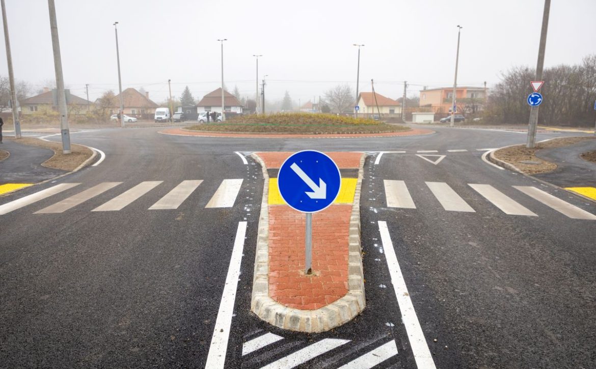 Another important road section has been completed in Debrecen – Phase II of Mandolás Street has been handed over