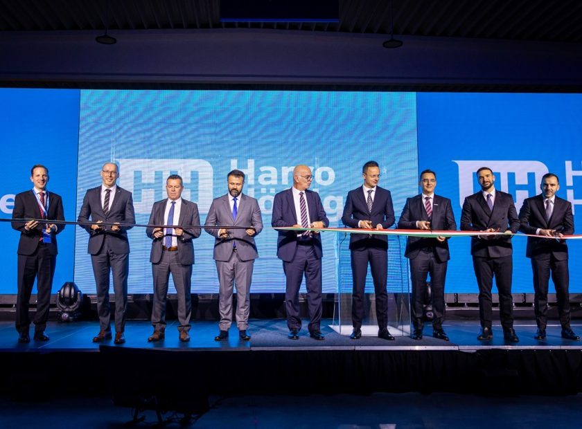 Harro Höfliger’s new production hall in Debrecen handed over