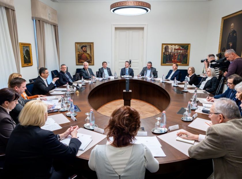 Stable and developing education system – the Debrecen Education Council held its meeting