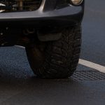 The sewer covers on Szoboszlói Road need to be adjusted