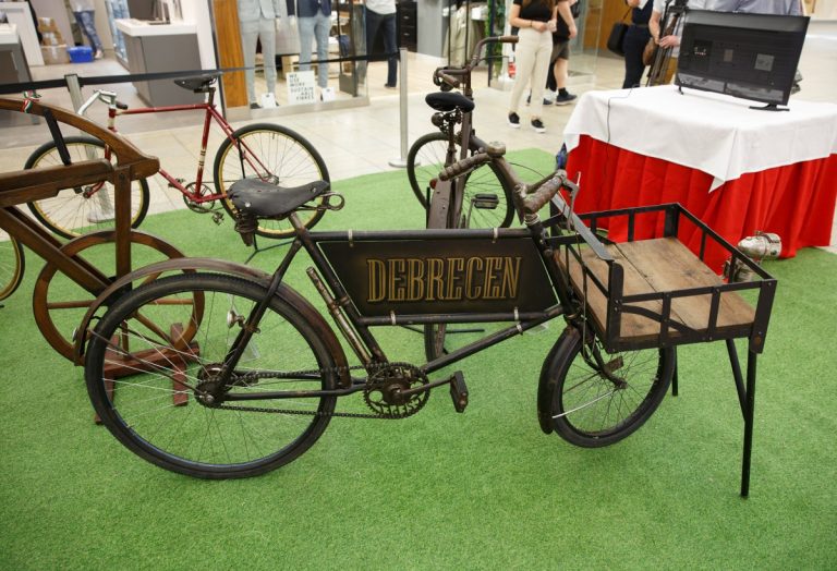 Bicyclel museum Debrecen 768x524