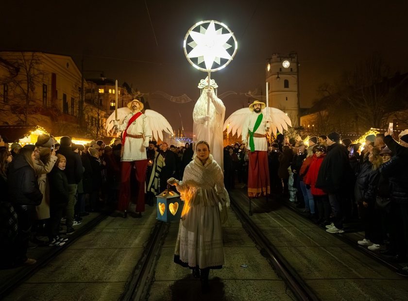 The first Advent candle of the year was lit in Debrecen’s main square