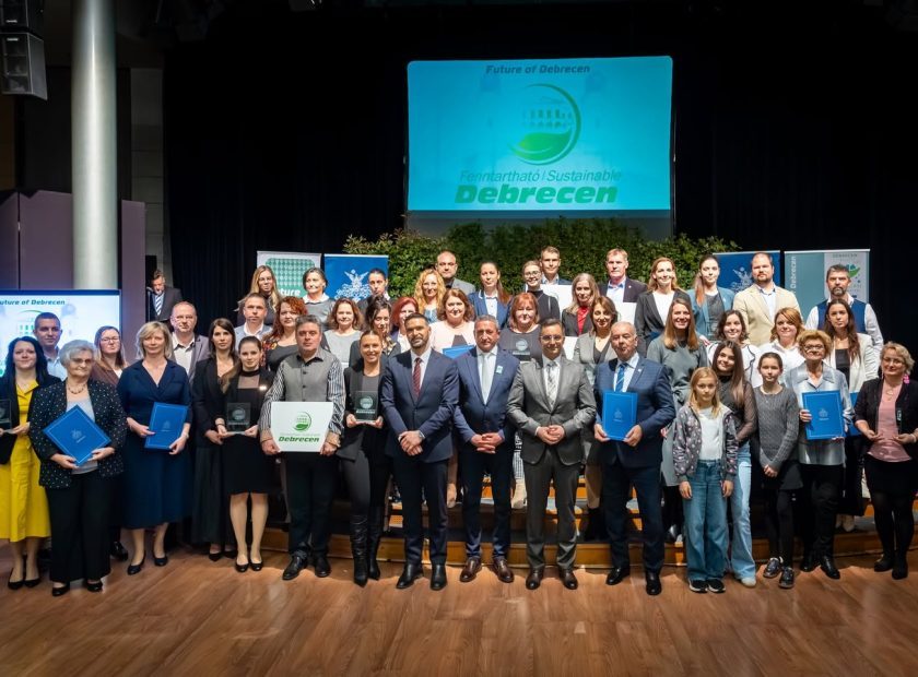 Thirteen winners of the Sustainable Debrecen Award were honored