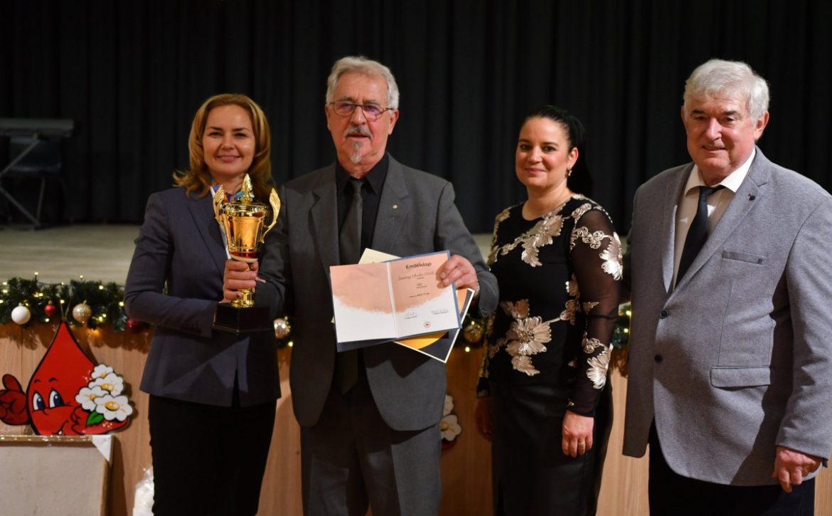 undreds of long-serving blood donors were honored in Debrecen
