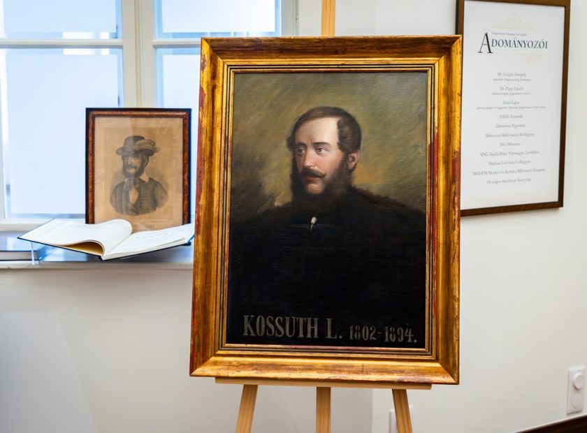 Debrecen Receives Lajos Kossuth Painting as a Donation from MBH Bank