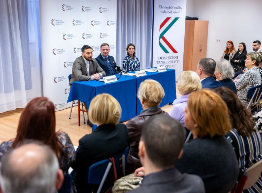 Enrollment opens for future first‑graders across 23 schools in the Debrecen