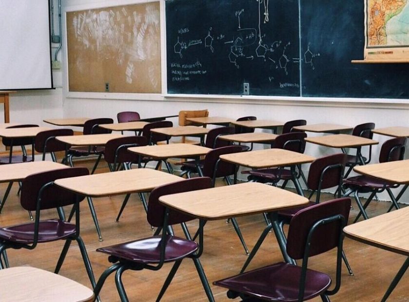 classroom-2093744_1280