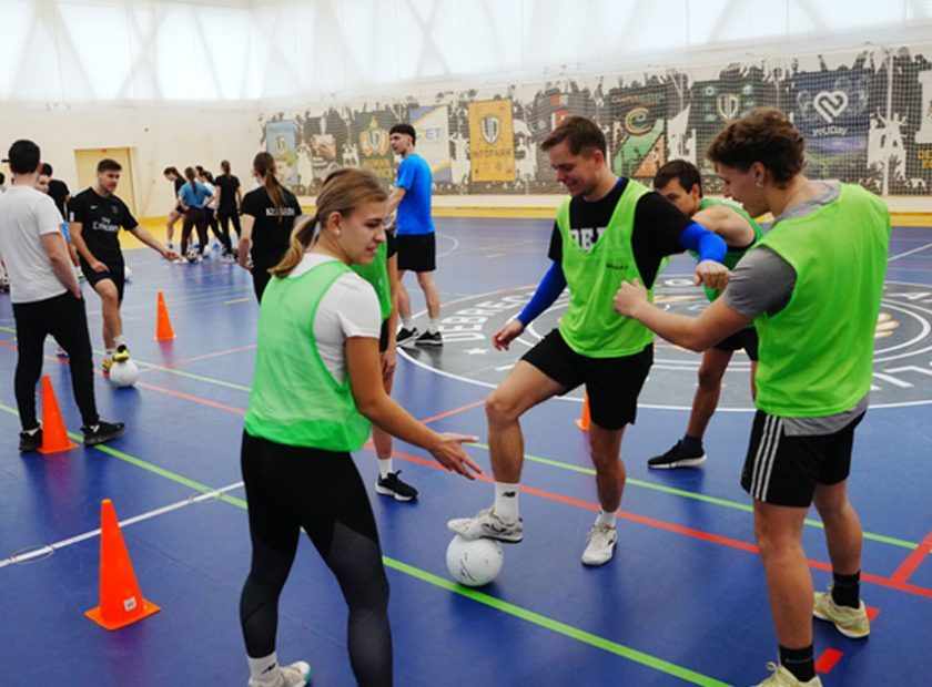 DESKI Prepares Sports Professionals for International Competition