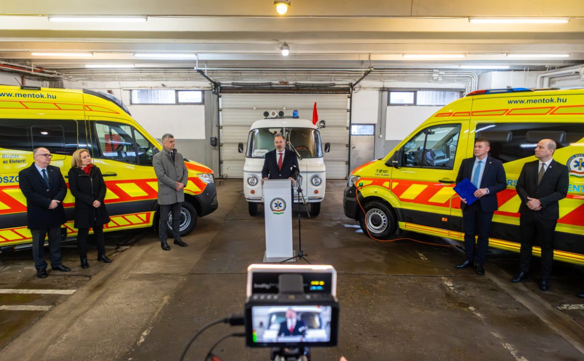 New Ambulances Delivered to the Debrecen Ambulance Station