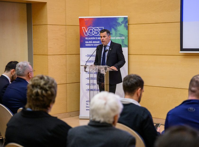 Briefing Held on Funding Opportunities for SMEs in Debrecen