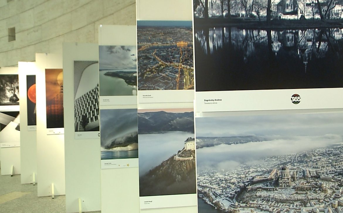Hungary 365 Photo Contest: DebrecenâBorn Photographerâs Winning Image Now on Display at the KÃķlcsey Center Exhibition