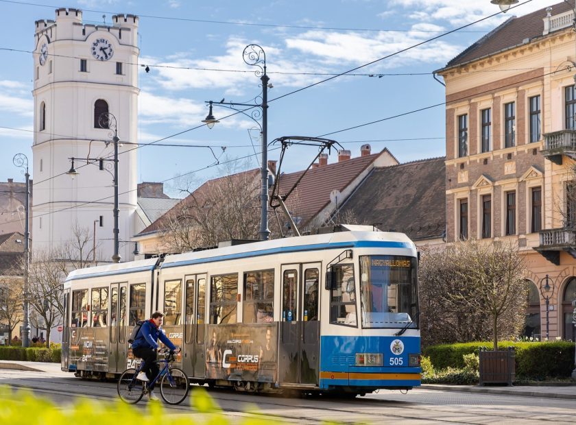 Track Maintenance on Tram Line 1