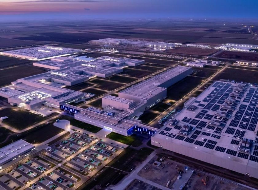 BMW and CATL Deepen Partnership to Drive Down Carbon Emissions