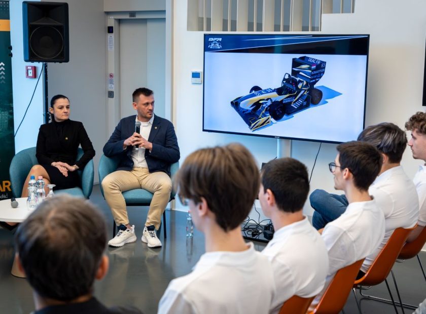 Schaeffler Sponsors University of Debrecen’s Formula Student Team
