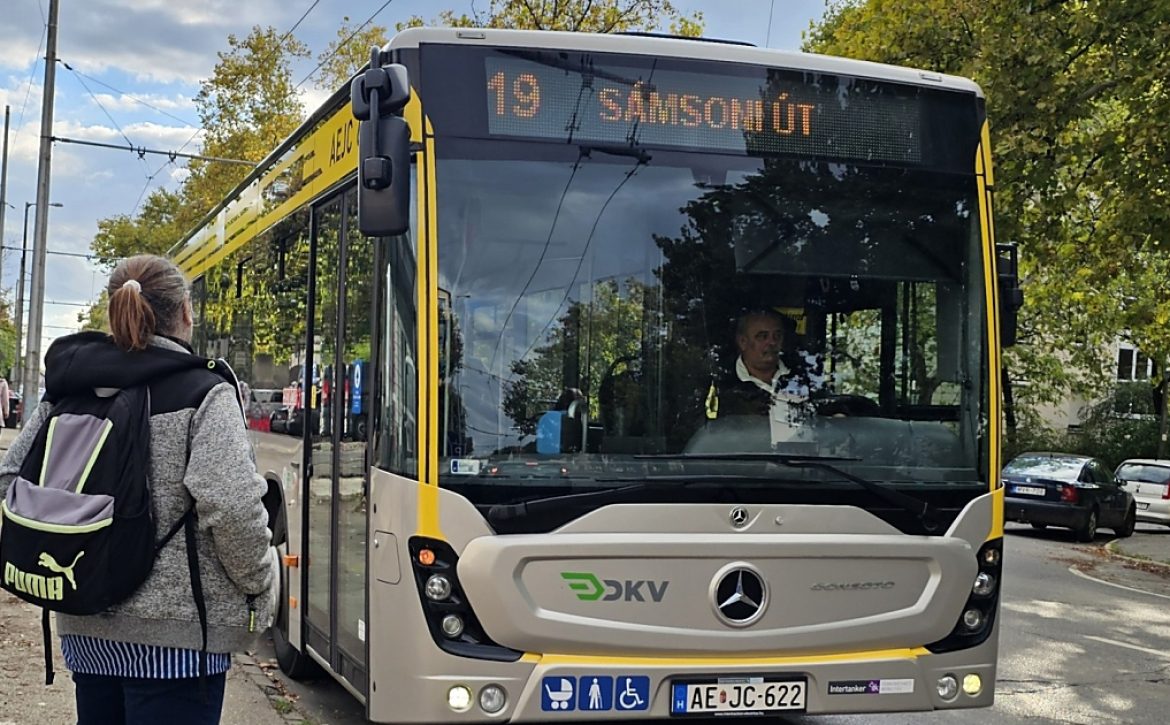 DKV Diverts Several Services in Multiple Phases