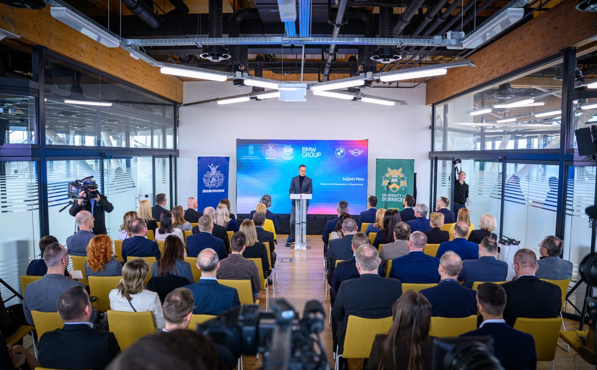 Scholarships Awarded to Teachers Engaged in Talent Development