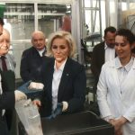 Tibor Kapu Brings Special Gifts to Debrecen-based Researchers