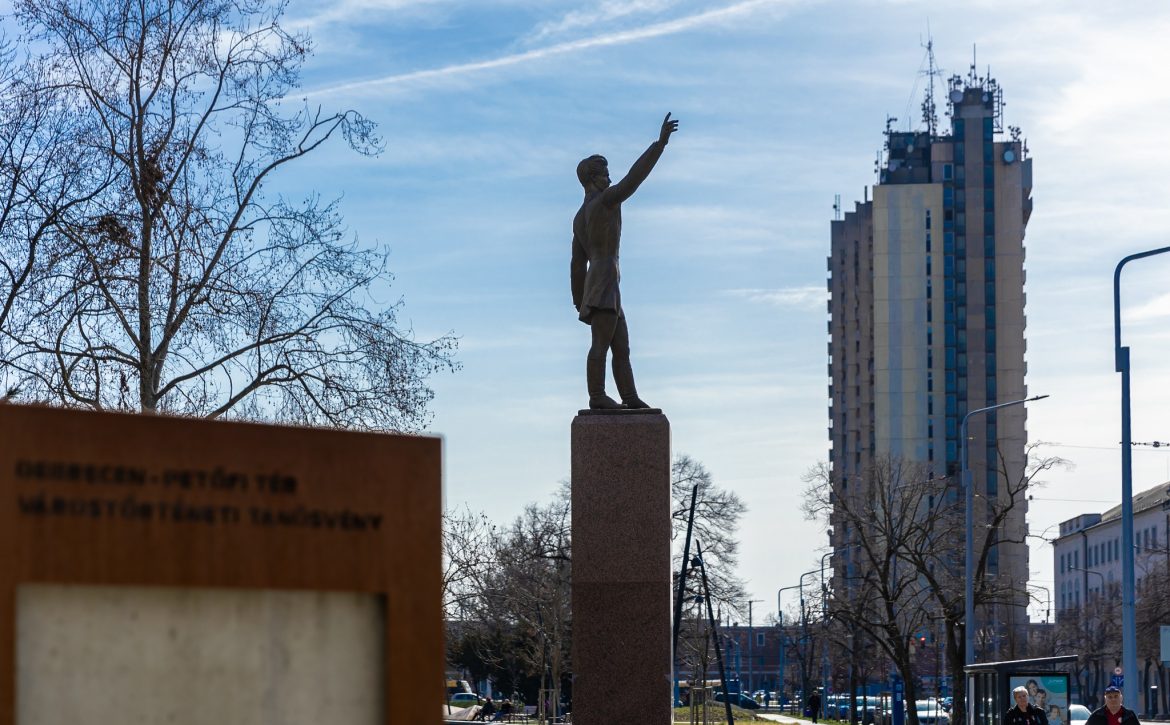 Temporary Traffic Order on Petőfi Square From 4 May