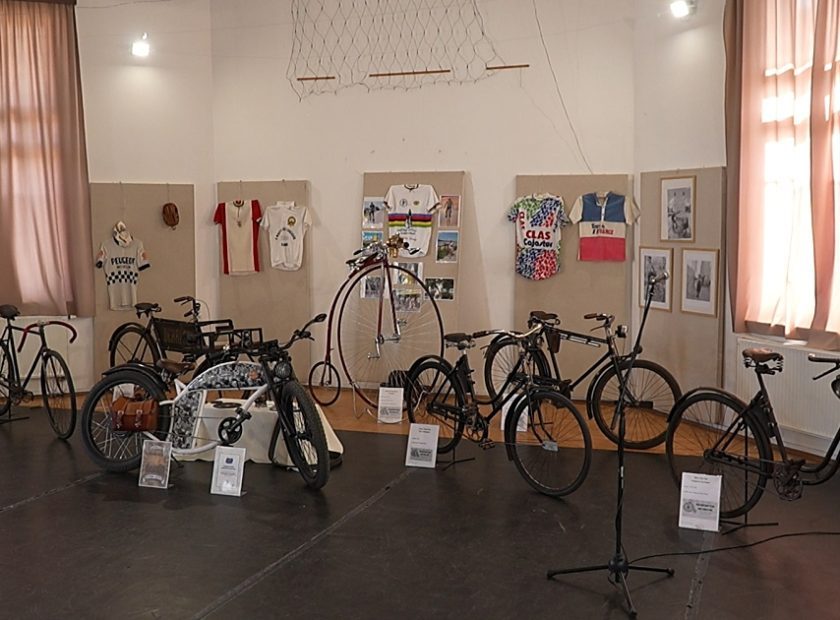Time Travel on Two Wheels: Rare Exhibition Opens at DEMKI Homokkert Community House