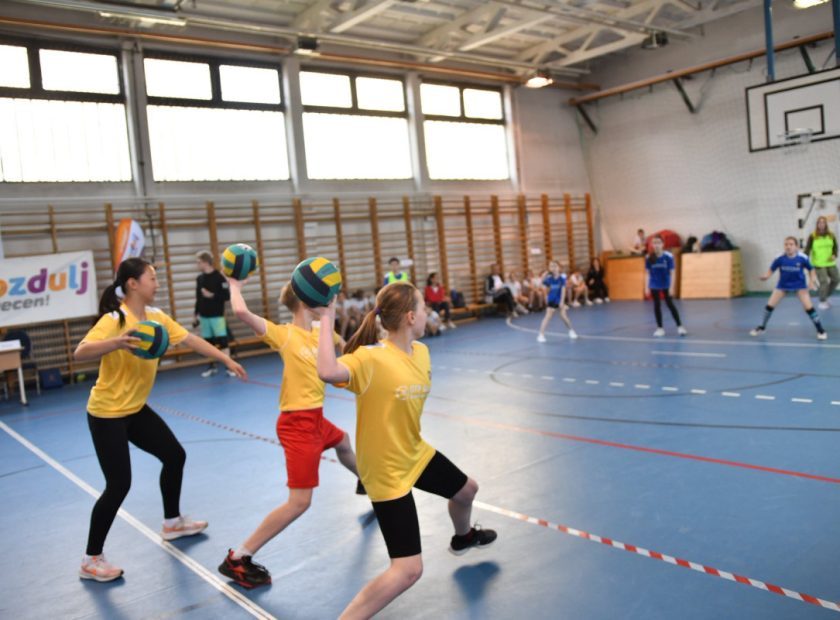 Dodgeball Now Part of Move, Debrecen! School Programme
