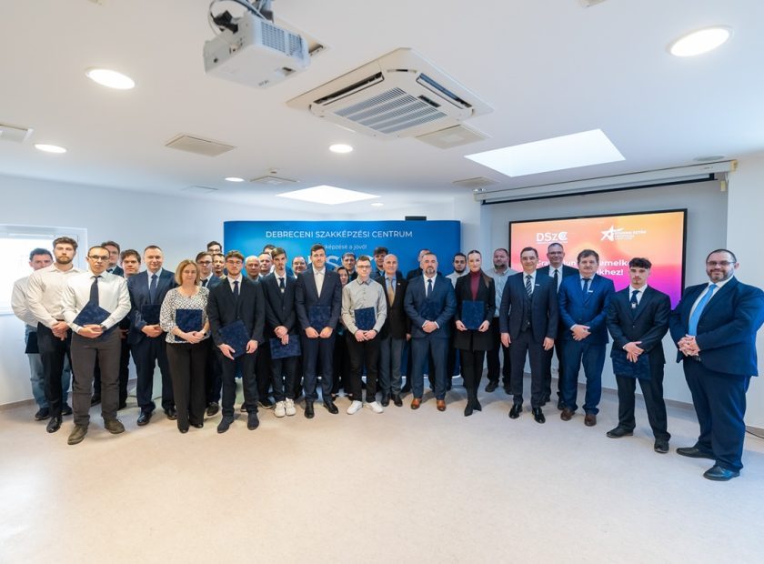 DSZC Students Win 15 Medals at Szakma Sztár Festival