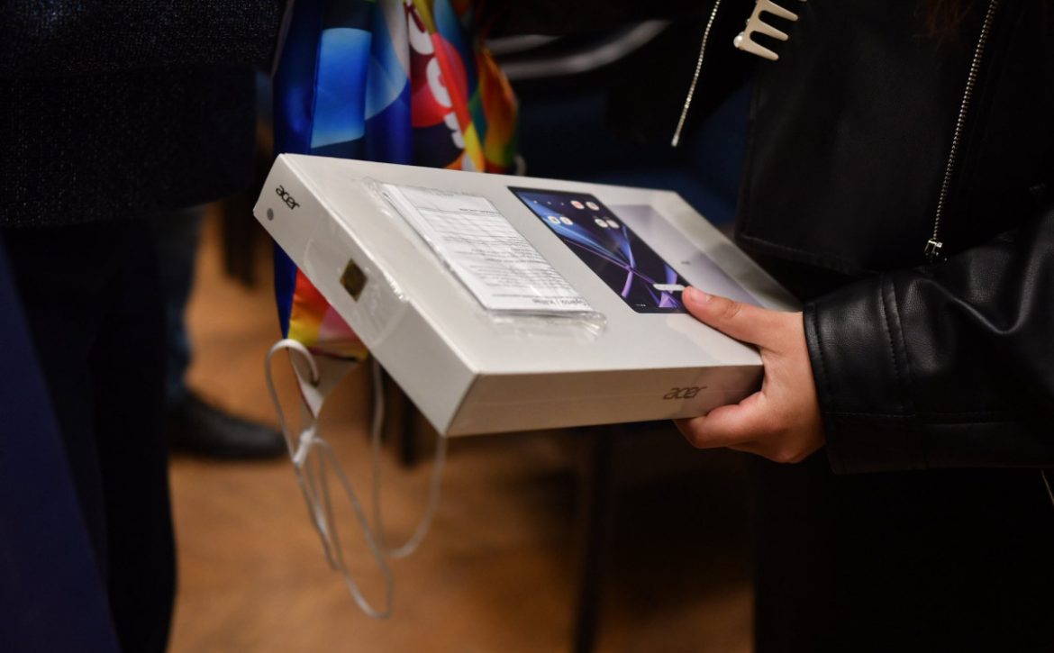 Tablets in Support of Studies
