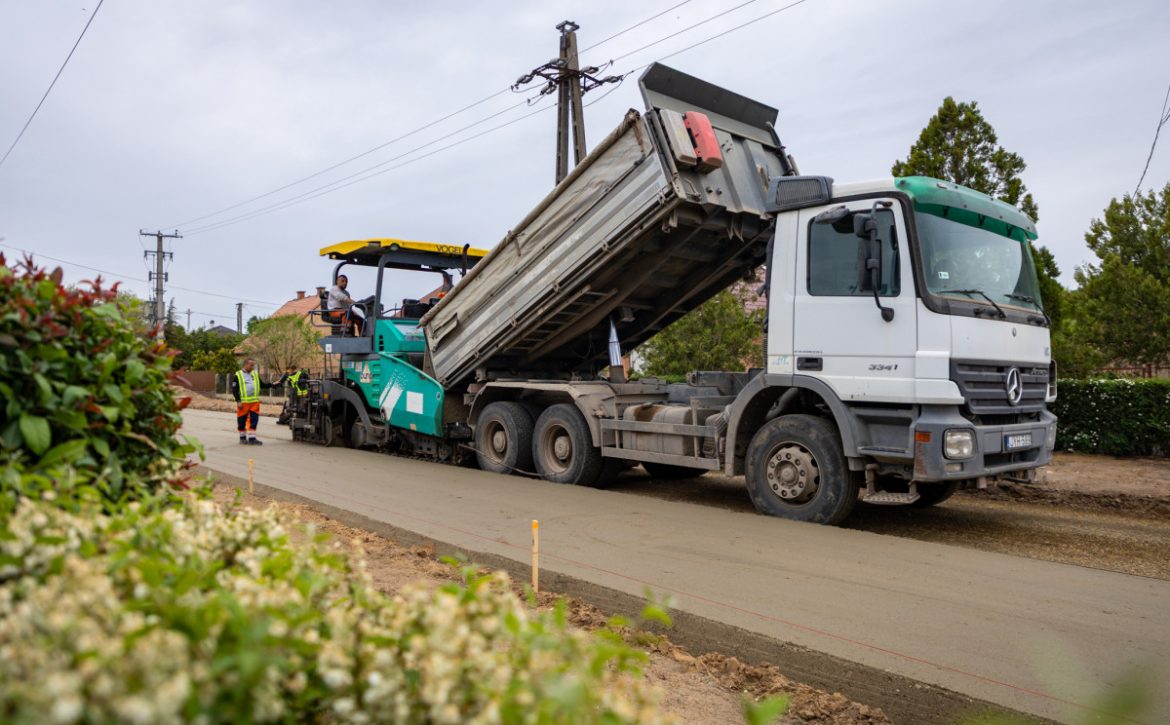 Road Construction and Large-Scale Road Resurfacing Works Continue in Debrecen