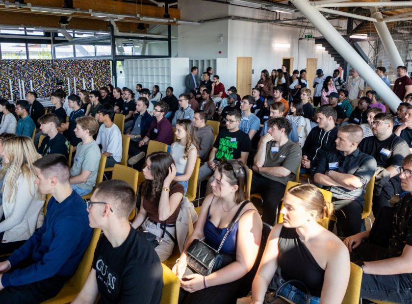 Students Search for Transport Solutions of the Future