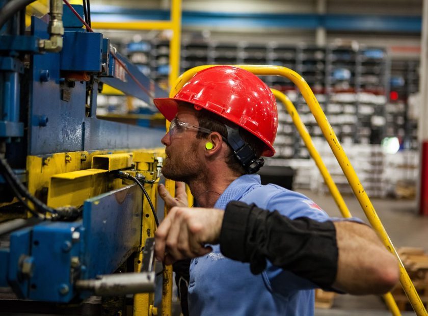 Majority of Companies Unable to Meet Labour Demand Without Foreign Workforce, Survey Finds