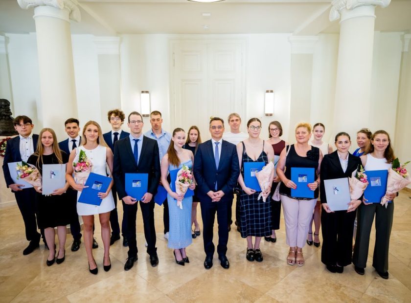 City Scholarships for 2026 Awarded to Talents in Debrecen