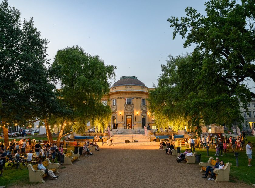 Night of Museums to Return with Biblical Burgers and Courtyard Concerts
