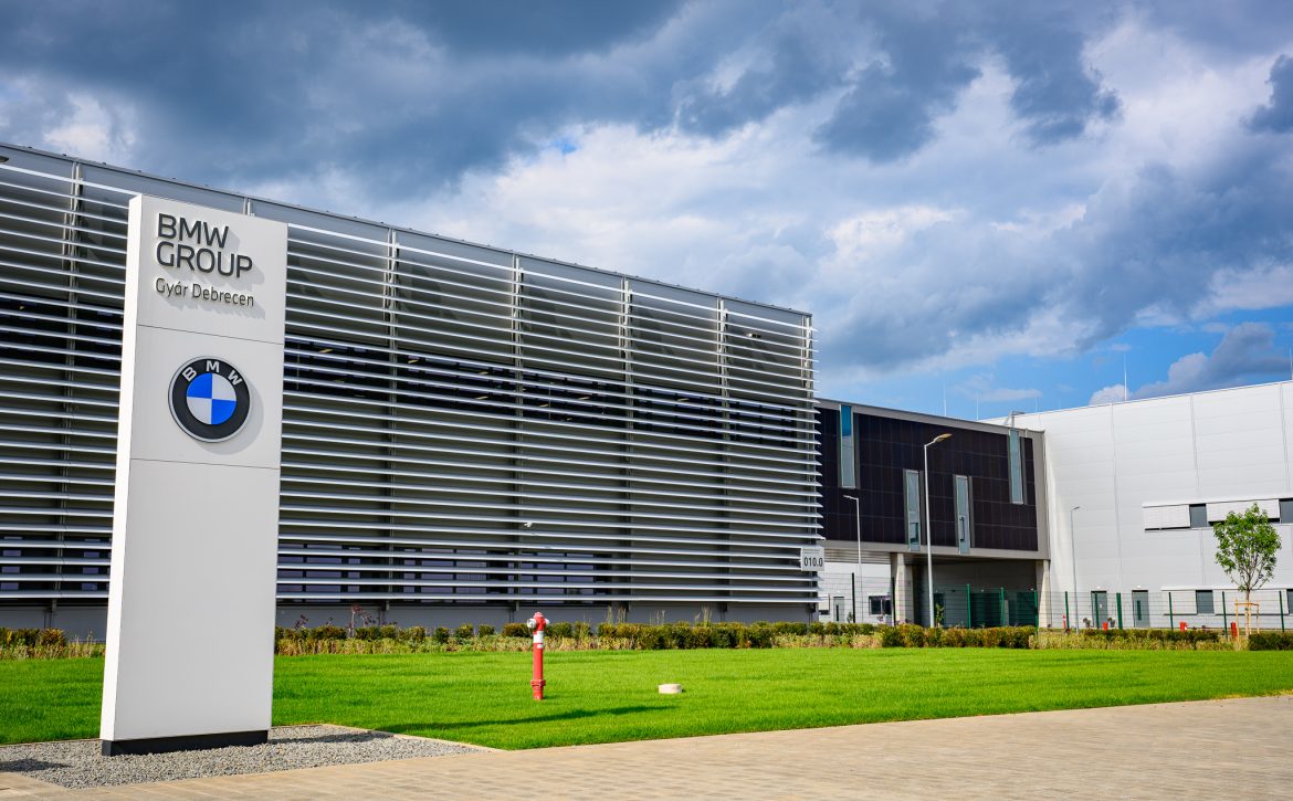 First Graduation Ceremony Held at BMW Group Plant Debrecen