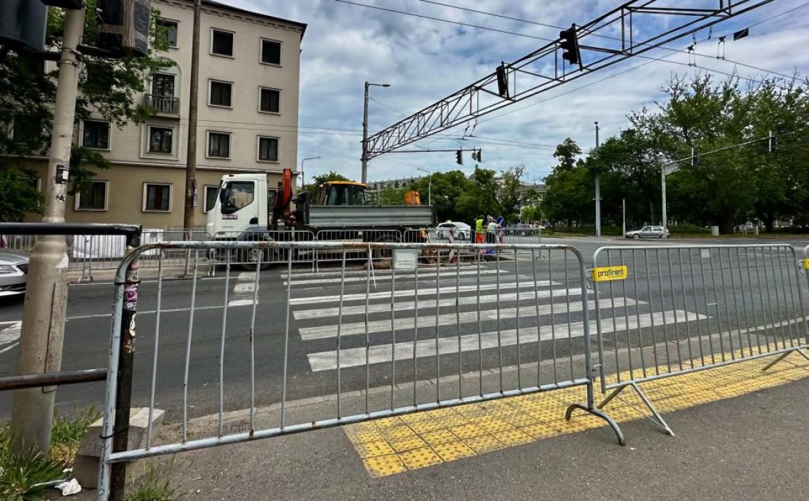 Waterworks Progressing Well at Petőfi Square