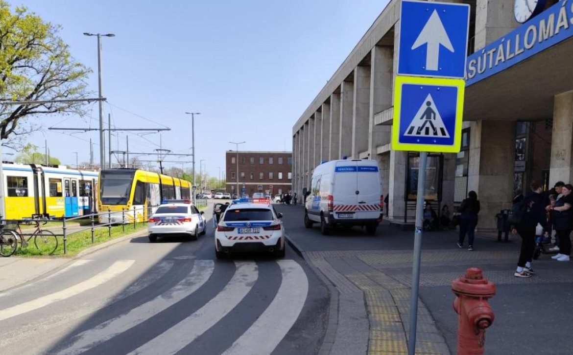 Increased Police Presence and New CCTV Cameras Planned for Petőfi Square