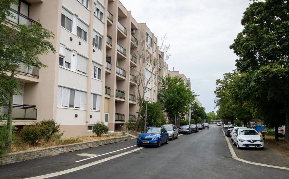 Renovation Complete for Another Section of  Zöld Street in Debrecen