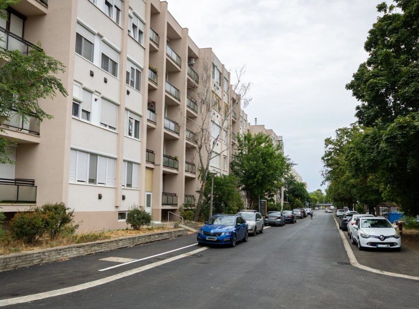 Renovation Complete for Another Section of  Zöld Street in Debrecen