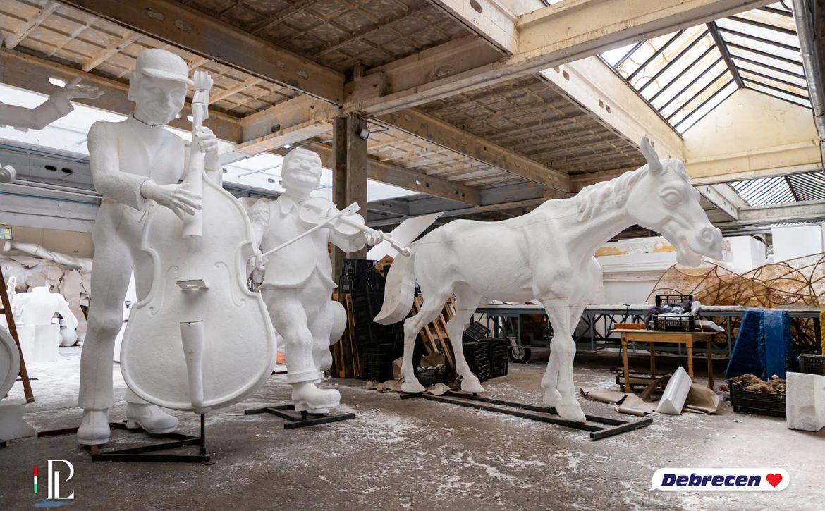 Floats Already in the Making for Debrecen Flower Carnival