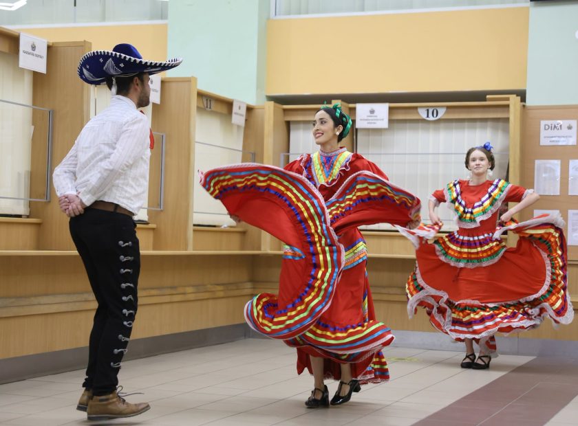 Mexican Equestrian Tradition Comes to New City Hall Gallery