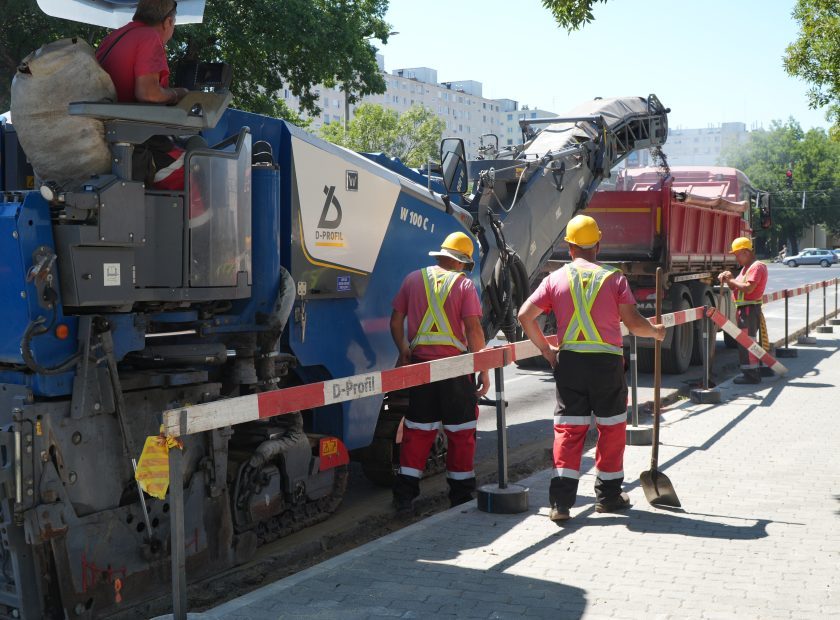 Work Underway in Several Lanes on Urban Section of Route 33, with Night-time Works Starting Soon