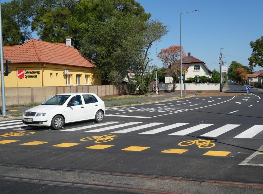 Road Closure Lifted on Budai Nagy Antal Street Near Vámospércsi Road Junction